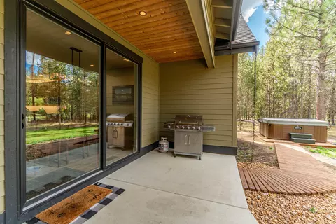 17110 Crane Dr, Bend, OR 97707 photo 49