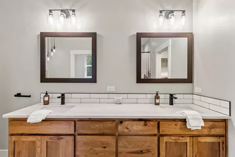 17110 Crane Dr, Bend, OR 97707 photo 24
