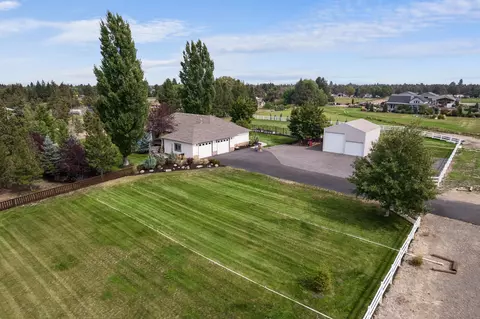 21320 View Ln, Bend, OR 97701 photo 41