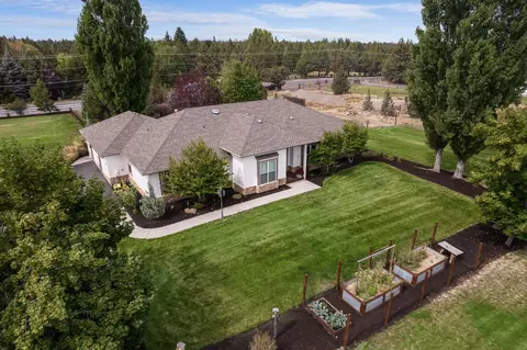 21320 View Ln, Bend, OR 97701 photo 39