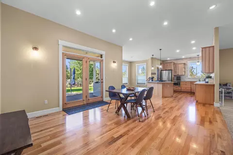 21320 View Ln, Bend, OR 97701 photo 16