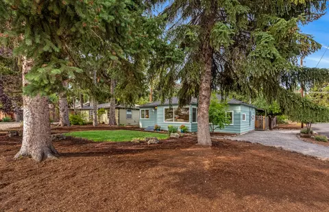 753 NE 9th St, Bend, OR 97701 photo 3