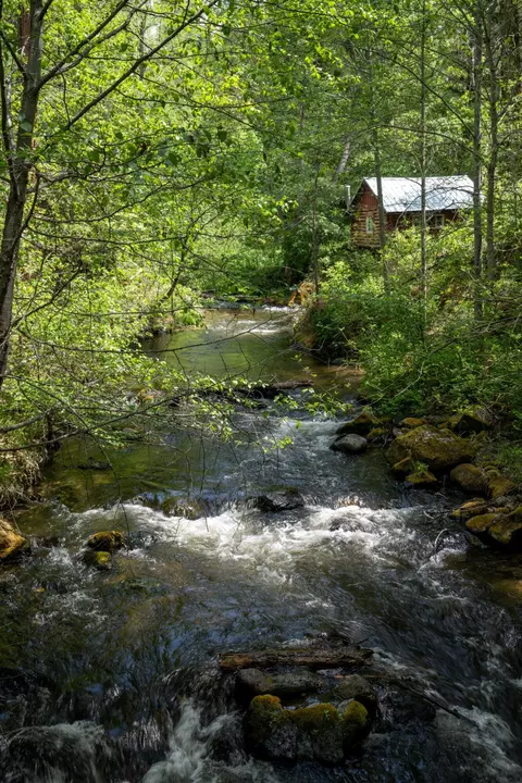 7700 Little Applegate Rd, Jacksonville, OR 97530