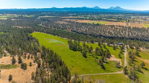 65815 Old Bend Redmond Hwy, Bend, OR 97703