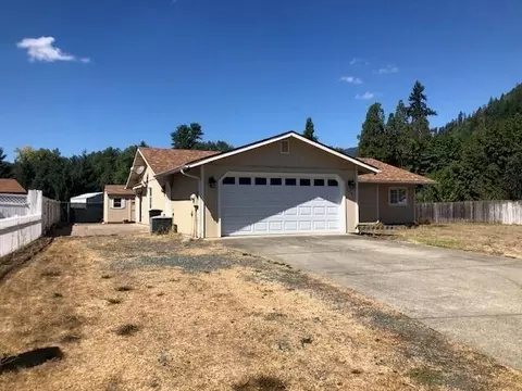 330 Outback Ln, Glendale, OR 97442 photo 2