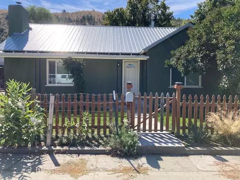 522 SE Hillcrest Rd, John Day, OR 97845