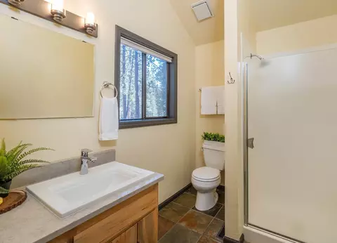 18076 Juniper Ln, Sunriver, OR 97707 photo 14