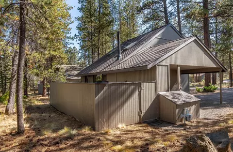 18076 Juniper Ln, Sunriver, OR 97707 photo 17