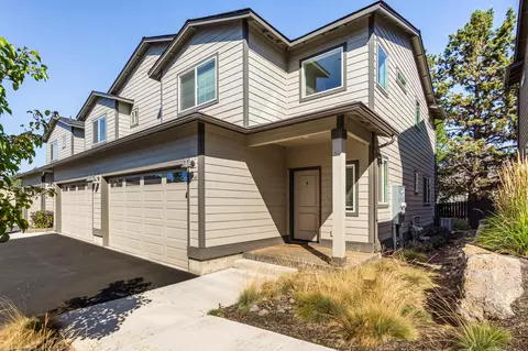 956 NE Paula Dr #7, Bend, OR 97701
