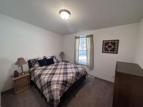 15363 Bear St, La Pine, OR 97739 photo 9