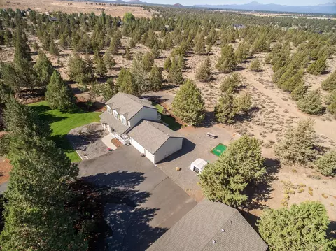 60495 Dakota Trl, Bend, OR 97702 photo 34