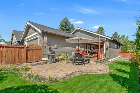 2621 NW High Lakes Loop, Bend, OR 97703 photo 24