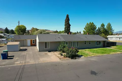 405-415 SE Dunham St, Prineville, OR 97754