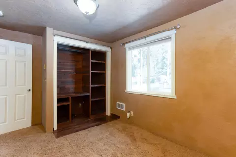55616 Big River Dr, Bend, OR 97707 photo 12