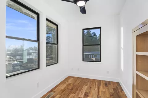 61019 Light Peak Dr, Bend, OR 97702 photo 4