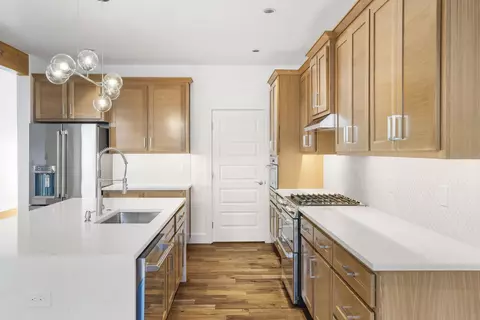 61019 Light Peak Dr, Bend, OR 97702 photo 10