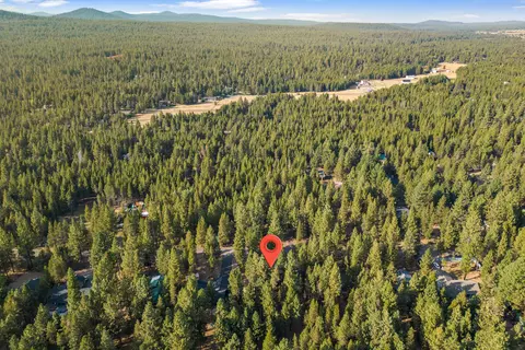 16933 Indio Rd, Bend, OR 97707 photo 4