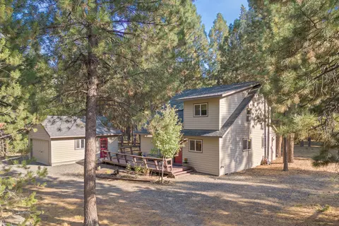 16933 Indio Rd, Bend, OR 97707