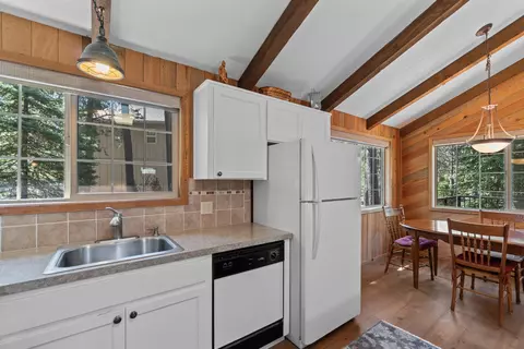 56926 E Park Ln, Sunriver, OR 97707 photo 13