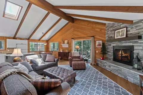 56926 E Park Ln, Sunriver, OR 97707