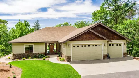 165 Westridge Dr, Grants Pass, OR 97526
