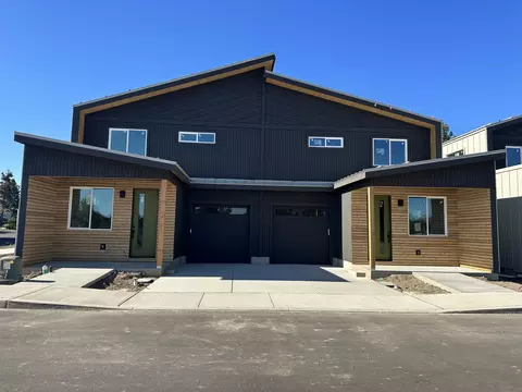 61647 Daly Estates Dr #6, Bend, OR 97702
