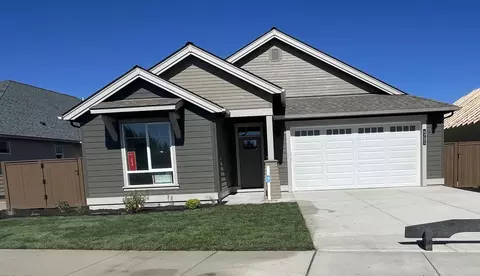 4721 SW Badger Creek Dr #HOME 20, Redmond, OR 97756