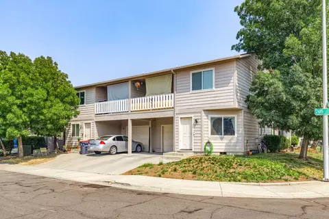 7724-7730 24th St, White City, OR 97503