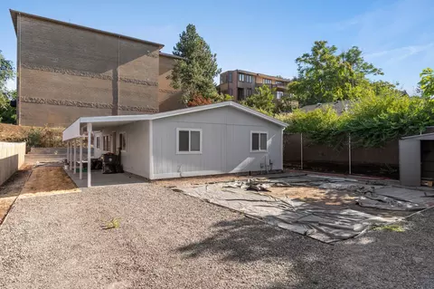 1151 Tabby Ln, Medford, OR 97504