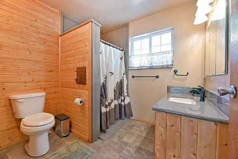 1040 Garner Rd, Cave Junction, OR 97523 photo 19