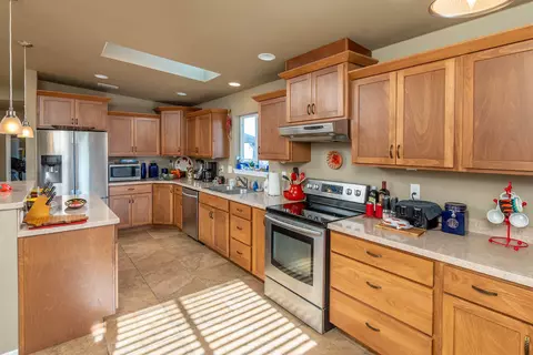 14295 SW Peninsula Dr, Terrebonne, OR 97760