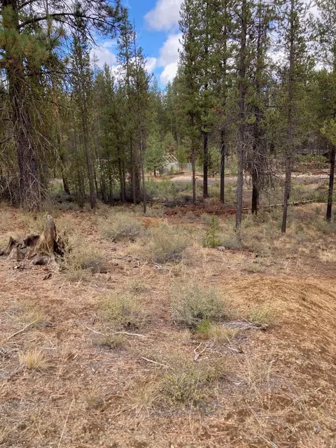 16534 Beaver Dr, Bend, OR 97707 photo 5