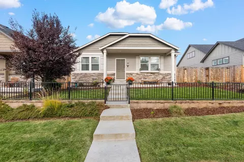 1441 Spring St, Medford, OR 97504