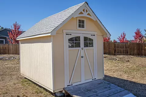 62895 Eagle Rd, Bend, OR 97701 photo 9