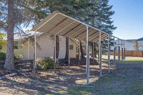 62895 Eagle Rd, Bend, OR 97701 photo 8
