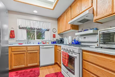 404 Canyon Way, Eagle Point, OR 97524 photo 6