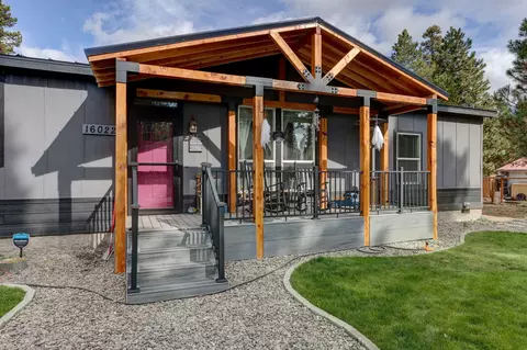 16022 Falcon Ln, La Pine, OR 97739
