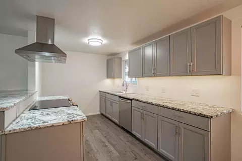 393 Elm Way, Eagle Point, OR 97524 photo 11