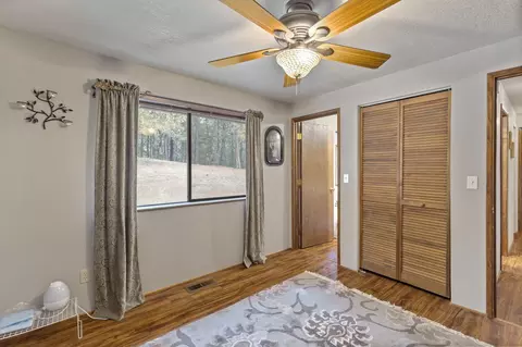 386 Greentree Loop, Grants Pass, OR 97527 photo 15