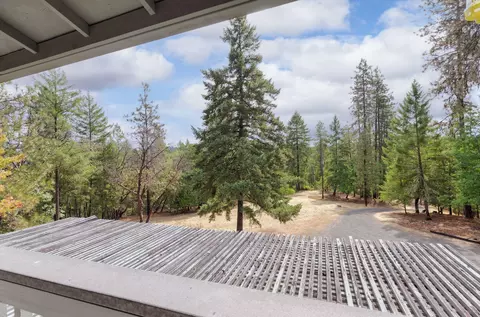386 Greentree Loop, Grants Pass, OR 97527 photo 36