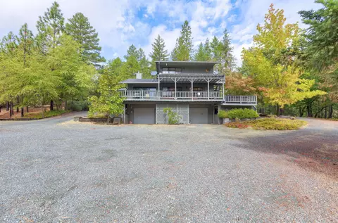386 Greentree Loop, Grants Pass, OR 97527 photo 28
