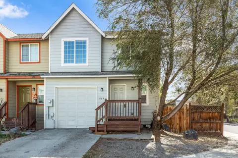 664 NW Pinkston Ct, Prineville, OR 97754