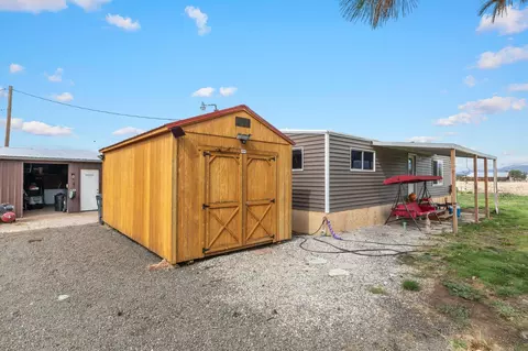 253 Meridian Rd, Eagle Point, OR 97524 photo 32