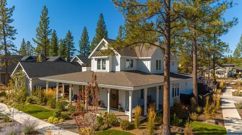 1193 NW Singleton Pl, Bend, OR 97703 photo 9