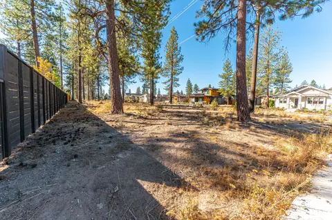 1193 NW Singleton Pl, Bend, OR 97703 photo 92