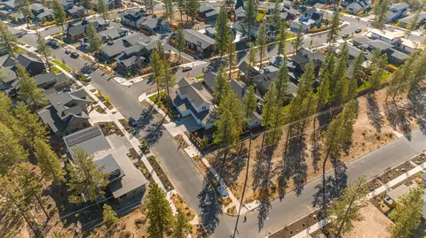 1193 NW Singleton Pl, Bend, OR 97703 photo 97