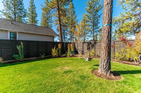 1193 NW Singleton Pl, Bend, OR 97703 photo 88