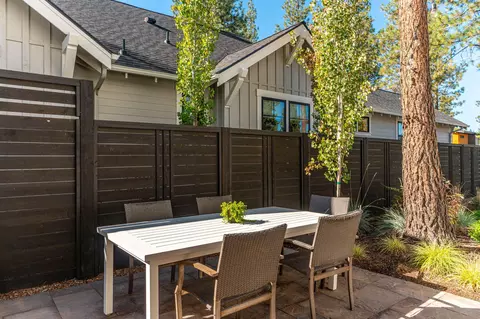 1193 NW Singleton Pl, Bend, OR 97703 photo 78