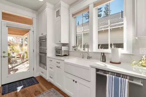1193 NW Singleton Pl, Bend, OR 97703 photo 34