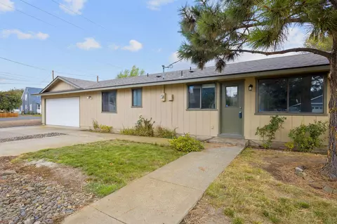 797 NW 5th St, Prineville, OR 97754